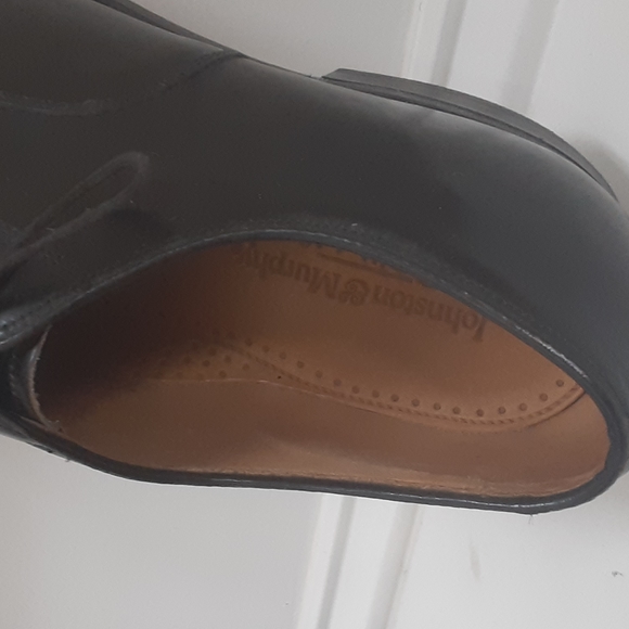 Shoes - Picture 5 of 8